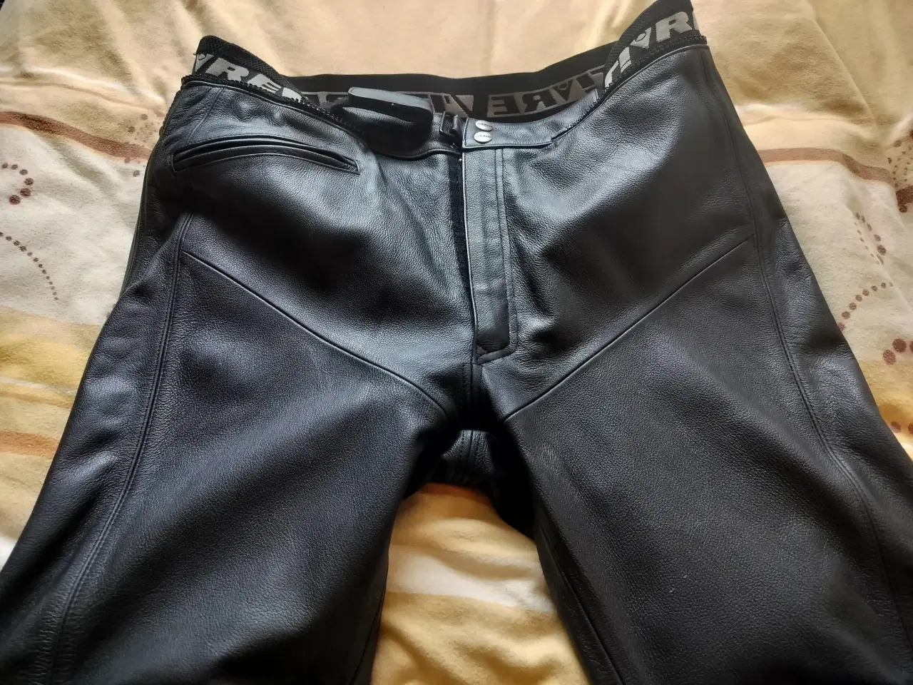 Billede 1 - Rev'it læder MC bukser str.58
