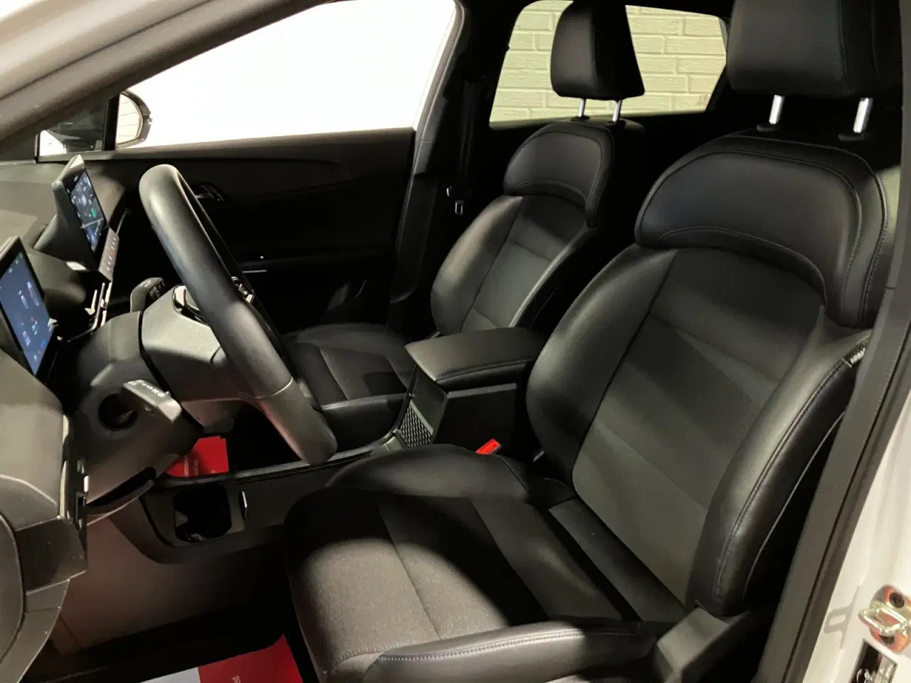 Billede 7 - MG 4 77 Luxury Extended Range