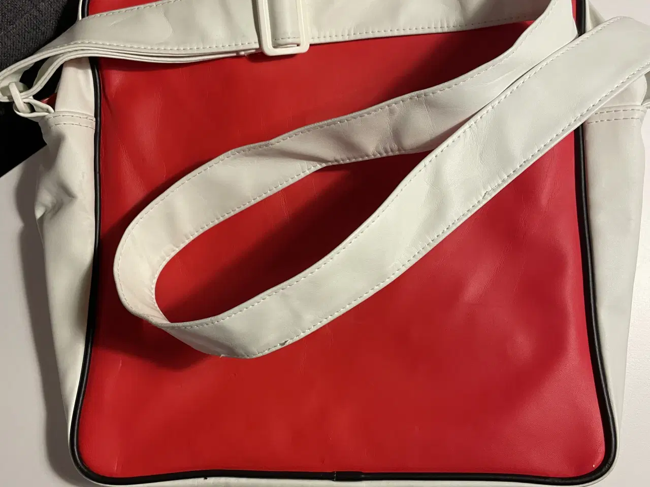 Billede 2 - Skulder taske