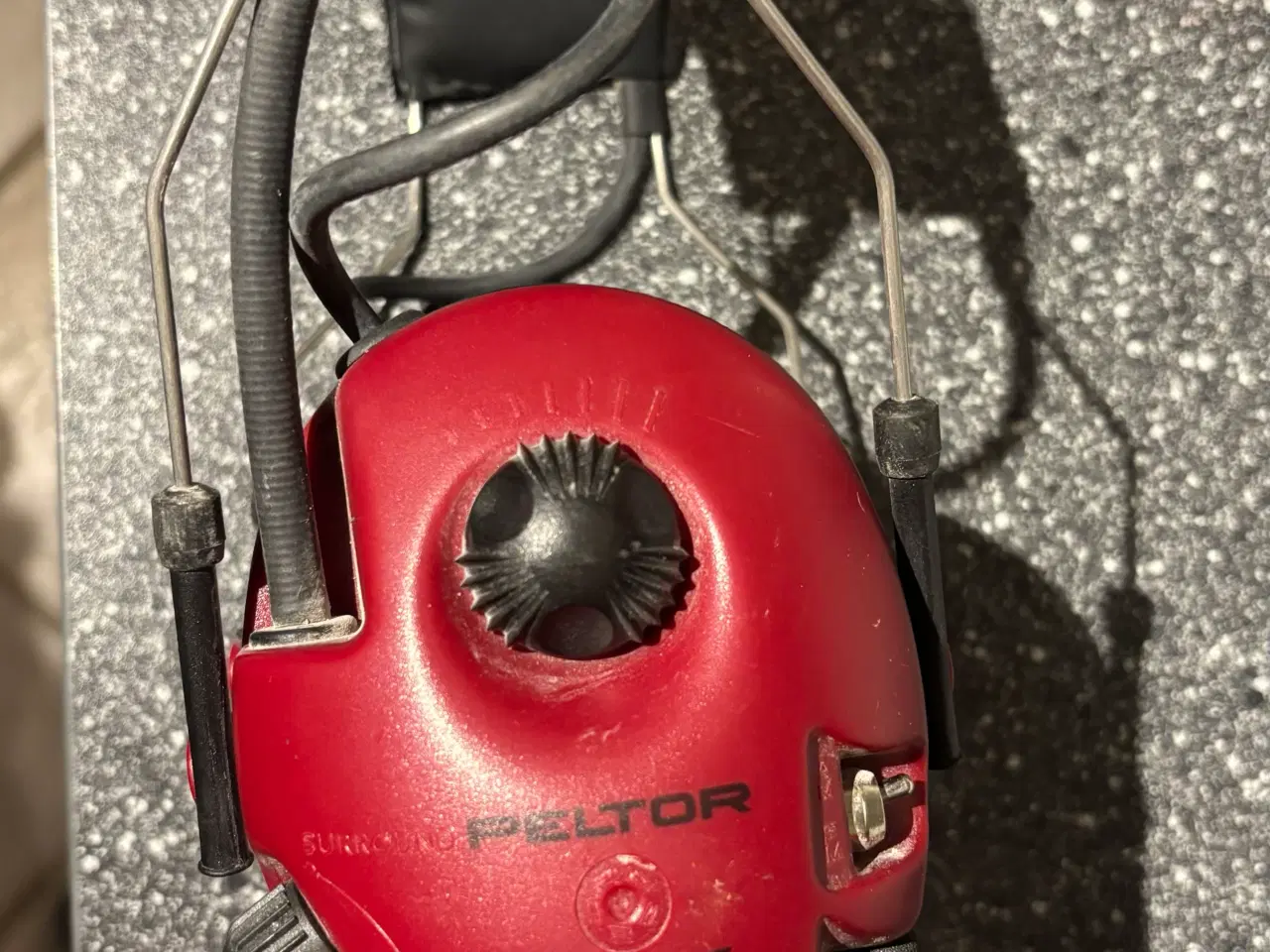 Billede 2 - Peltor høreværn m. FM/AM radio 