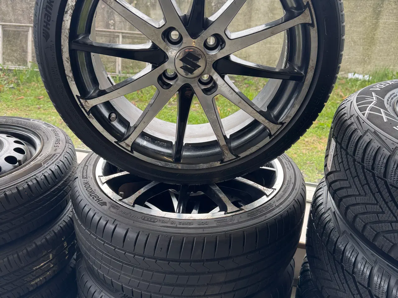 Billede 3 - Sommer Dæk 17" med org Suzuki Alufælge