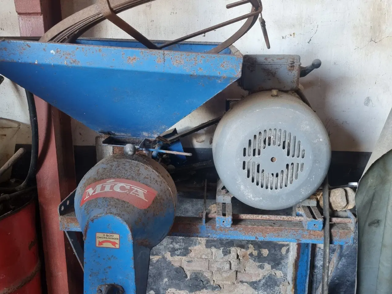 Billede 1 - Kornkværn