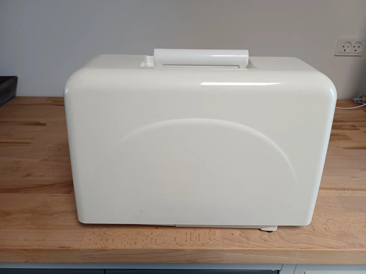 Billede 4 - Hugin symaskine 