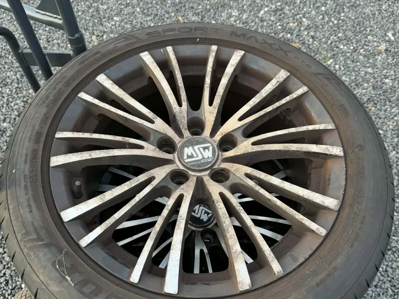 Billede 1 - 17" MSW (OZ) Alufælge Toyota Dunlop sommerdæk