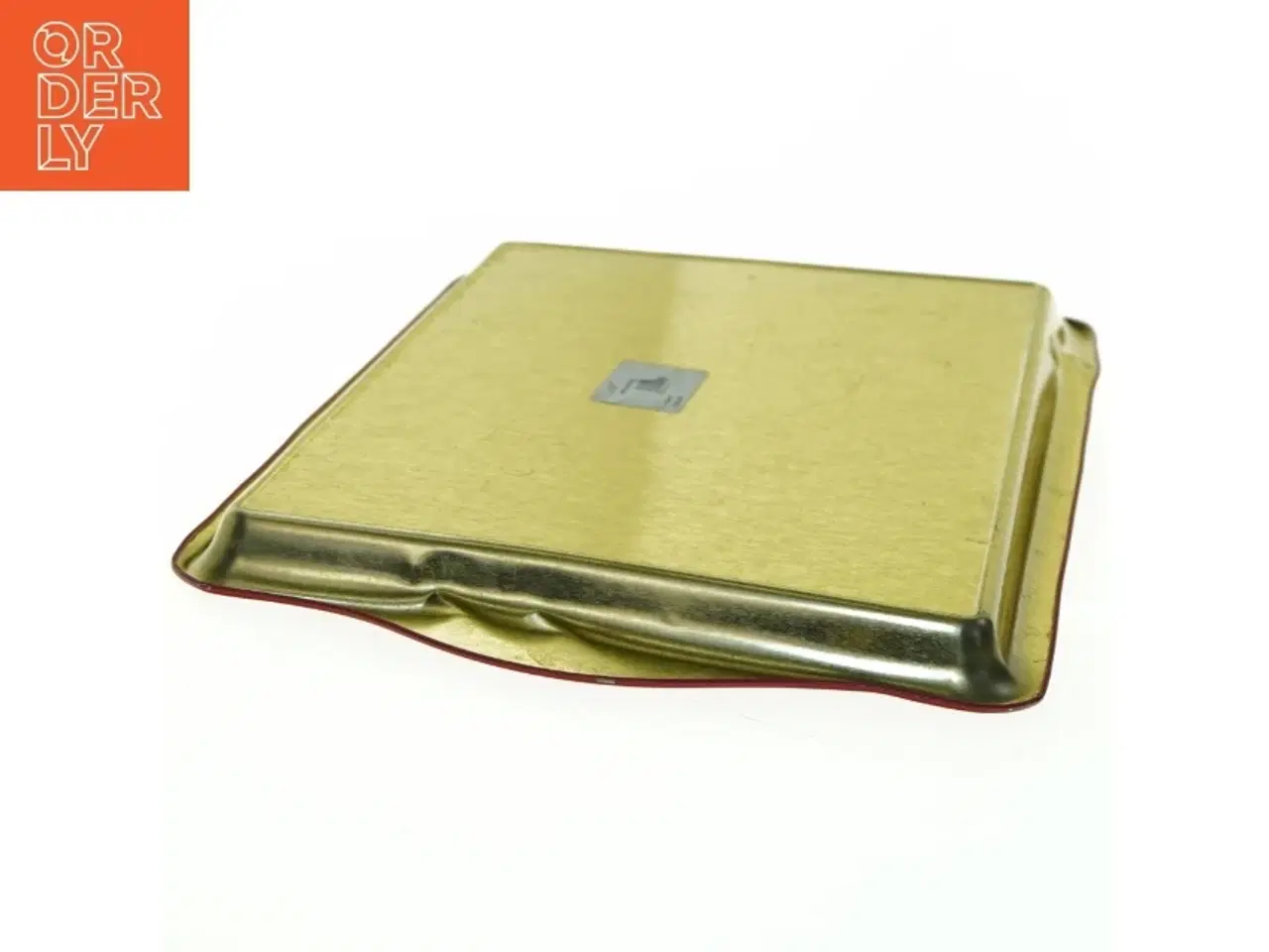 Billede 2 - Metallisk bakke med Moulin Rouge-motiv (str. 33 x 20 cm)