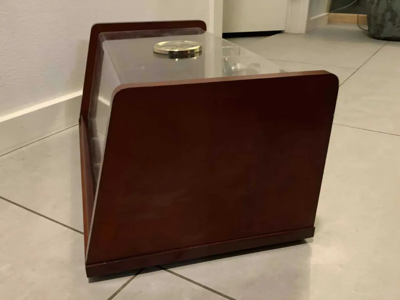 Billede 4 - Cigarskab med fugtstyring