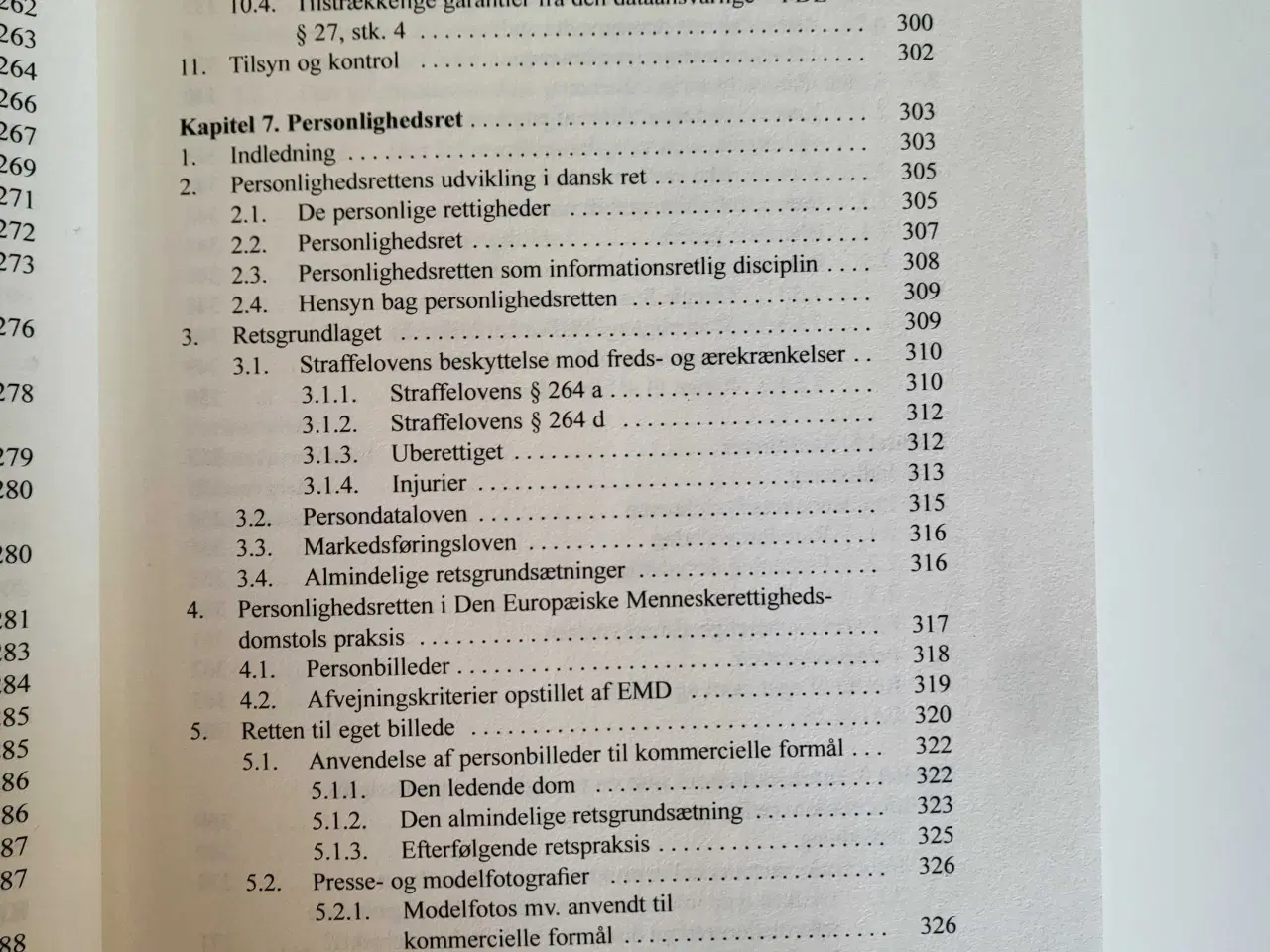 Billede 12 - Lærebog i informationsret