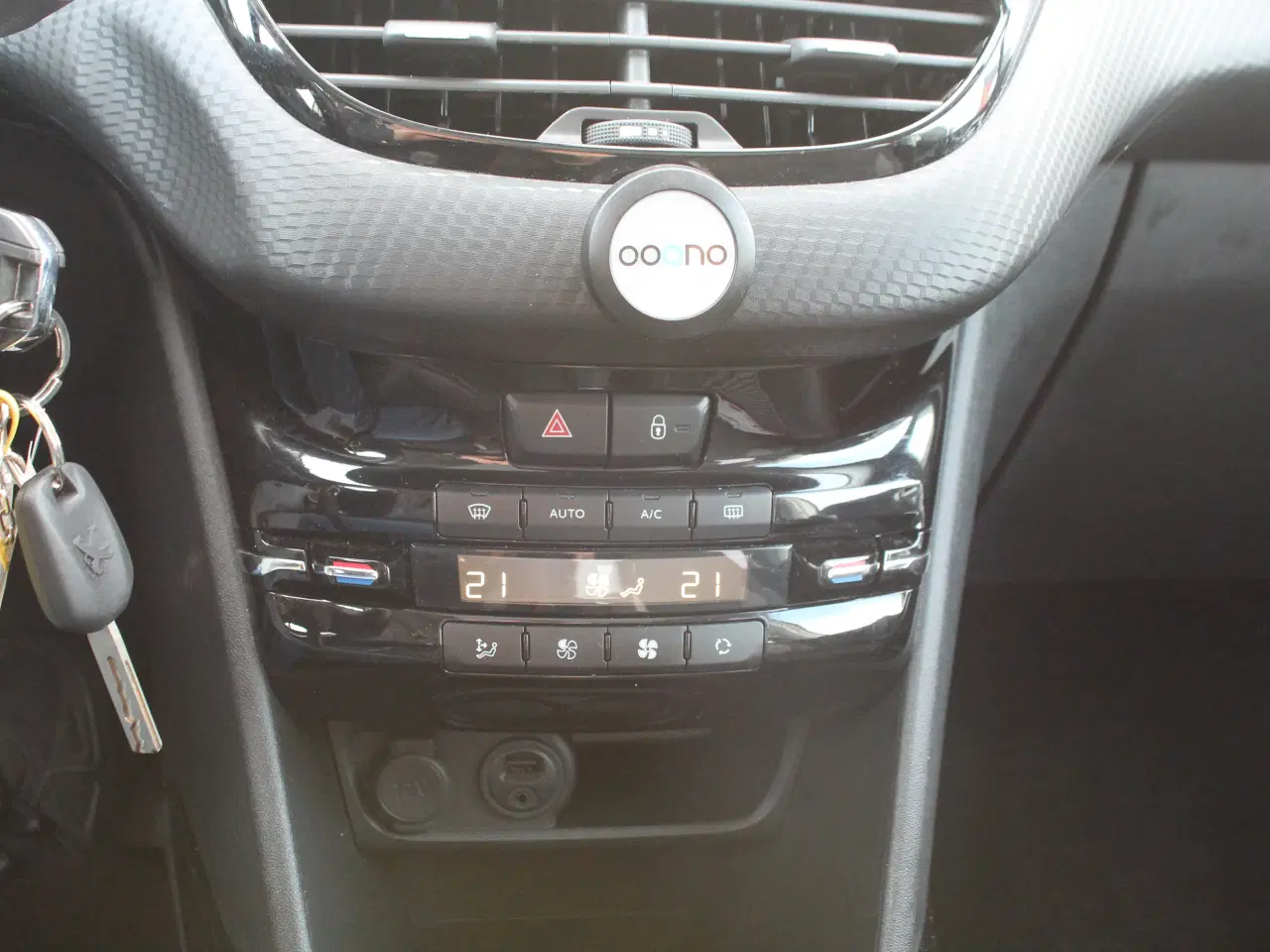 Billede 15 - Peugeot 2008 1,6HDI Allura Sky