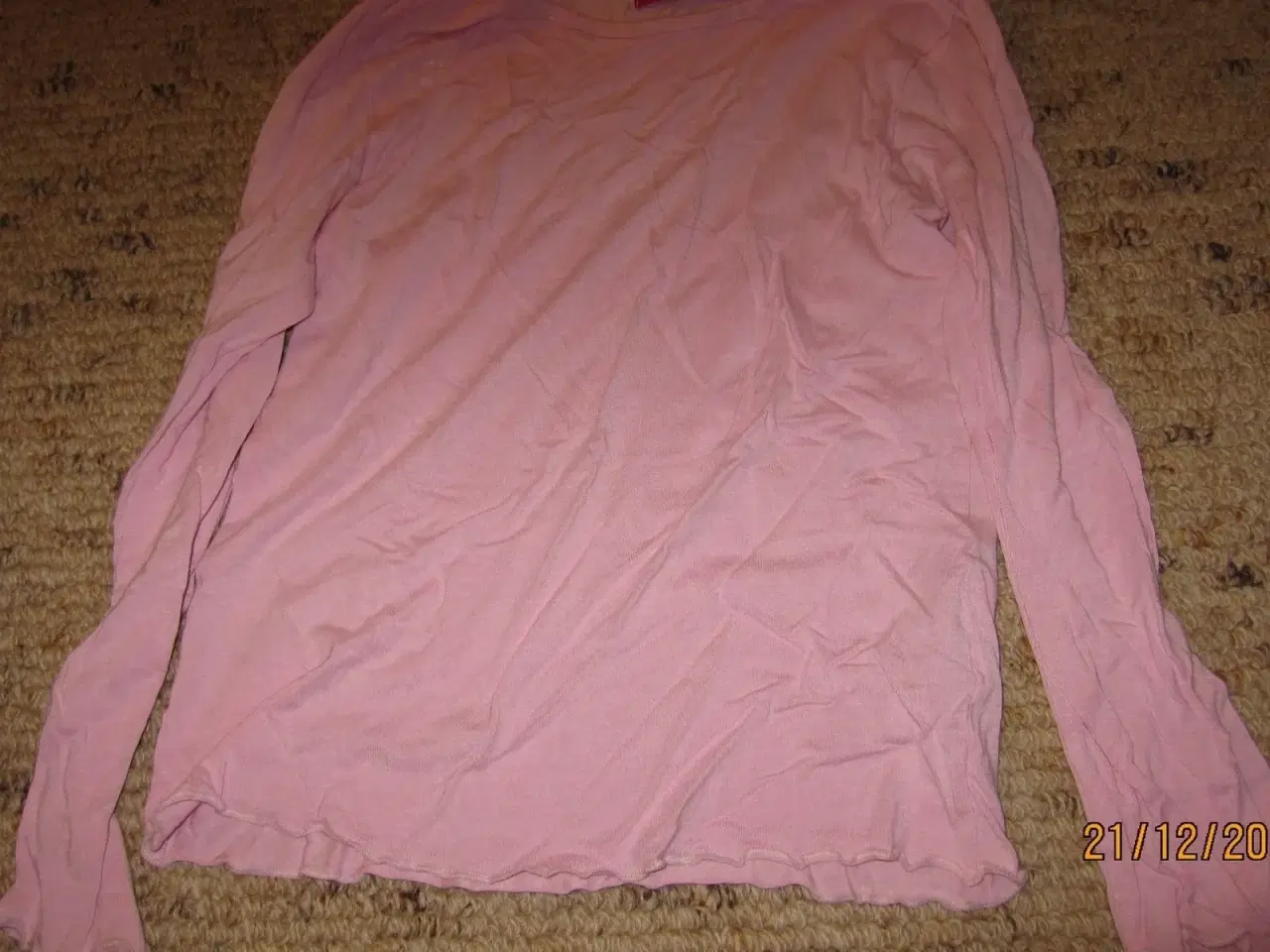 Billede 1 - Bluse, lyserød , pige , str 8 år, 128 cm