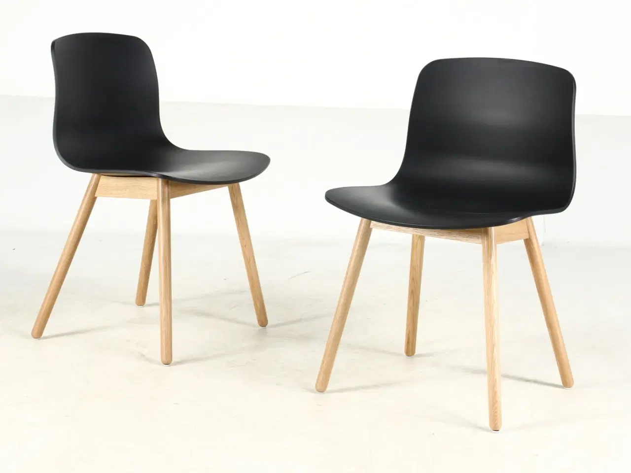 Billede 3 - Fire smukke spisebords stole 