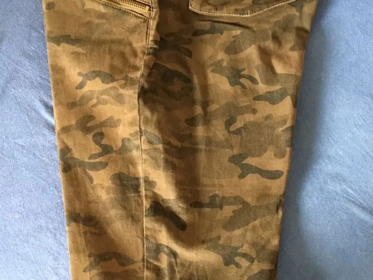 Billede 3 - Militær bukser til salg