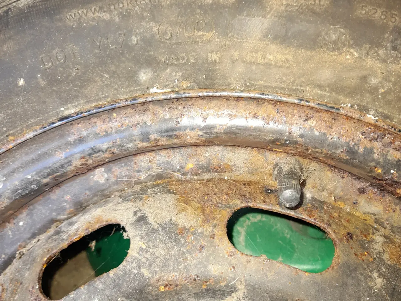 Billede 3 - kr.200 rab i Sept All W dæk på fælge 4 st. Nokian 