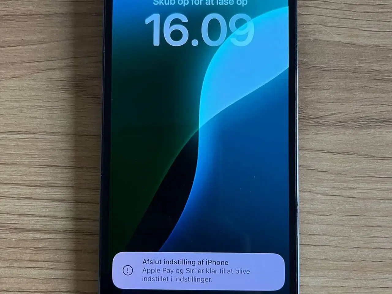 Billede 2 - iPhone 13 Pro – 256GB – Defekt bagside