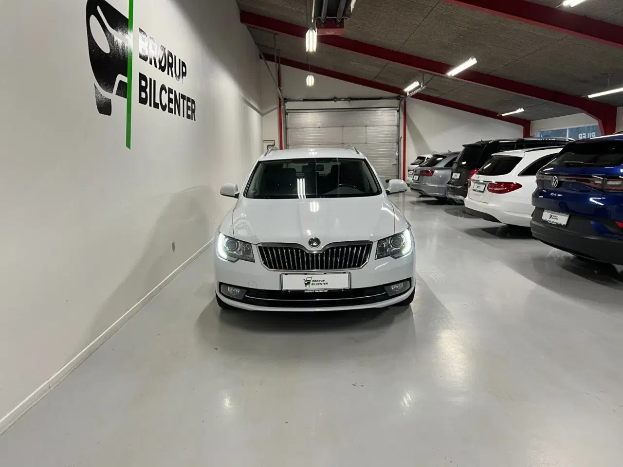 Billede 1 - Skoda Superb 2,0 TDi 170 Elegance Combi DSG