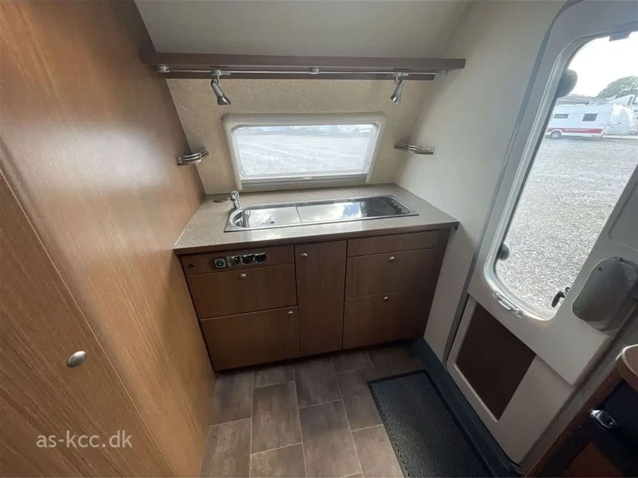 Billede 8 - 2010 - Bürstner Averso Plus 410 TS