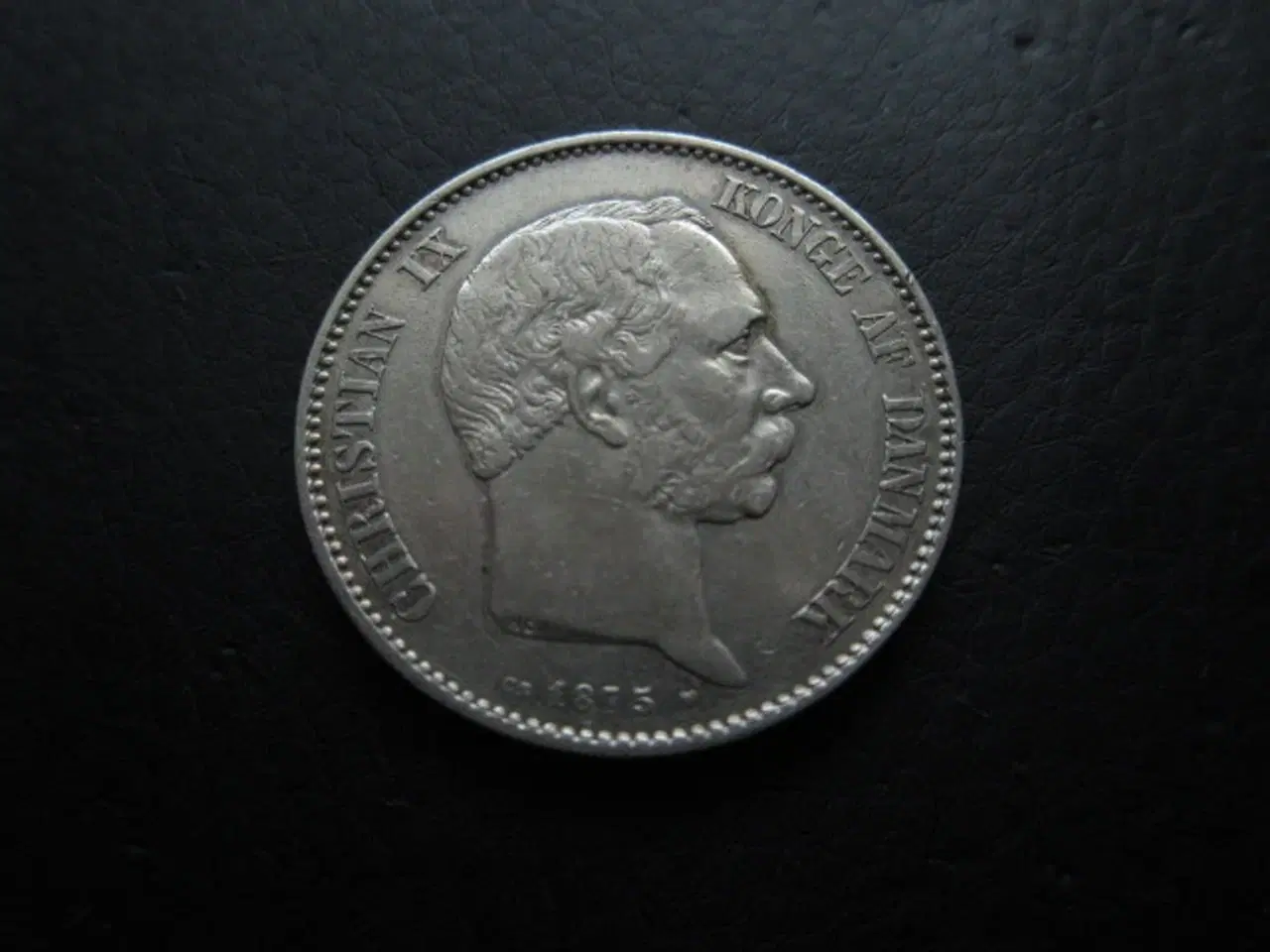 Billede 1 - 2 kroner 1875 detaljeret eksemplar