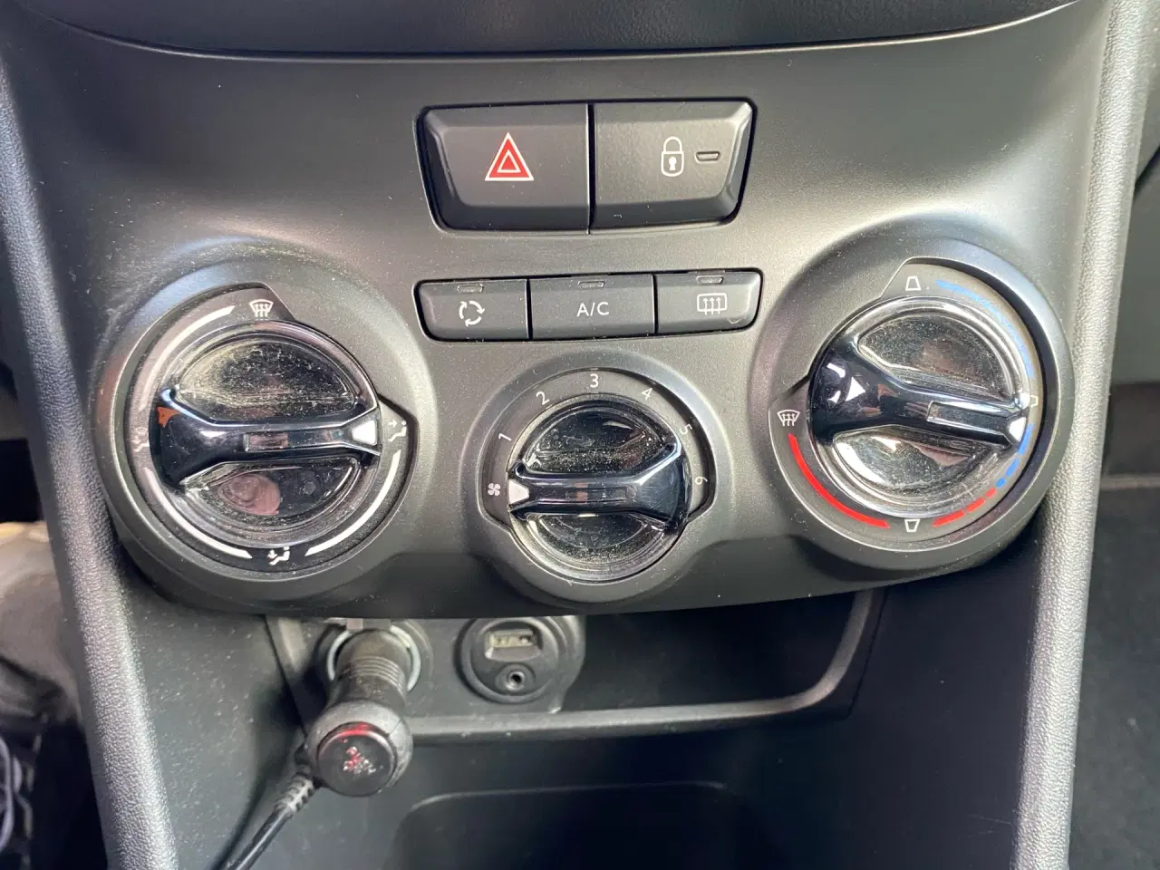 Billede 14 - Peugeot 208 1,2 VTi City 82HK 3d
