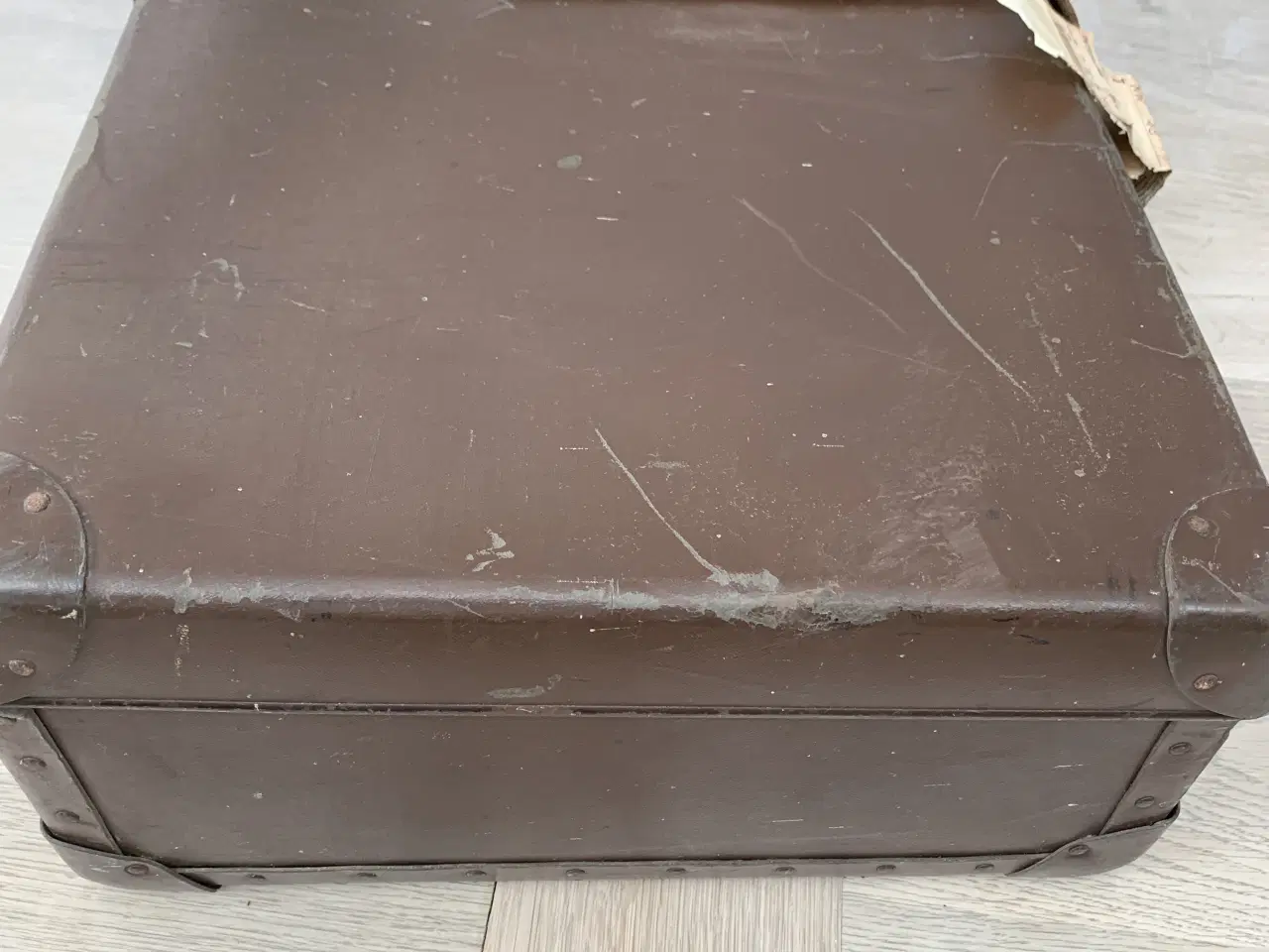 Billede 4 - Ældre rejsekuffert 