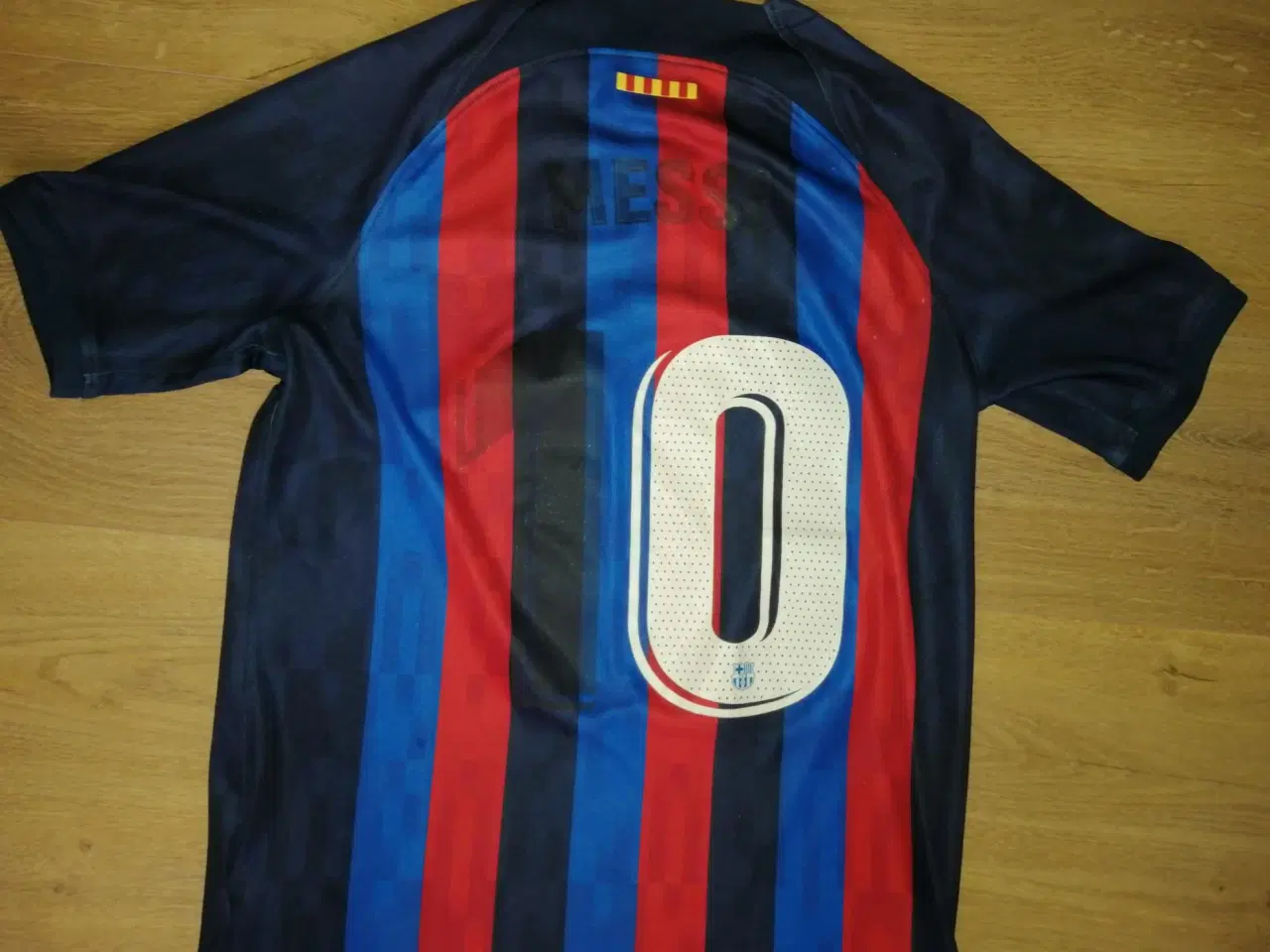 Billede 4 - FC BARCELONA "MESSI", STR. 10-12 ÅR