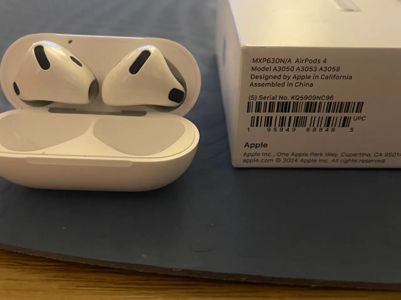 Billede 2 - Helt nye apple AirPods 4