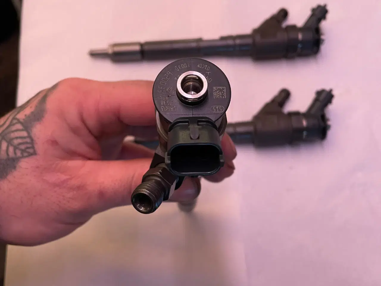 Billede 3 - Indsprøjtnings dyser 4 stk nye. 