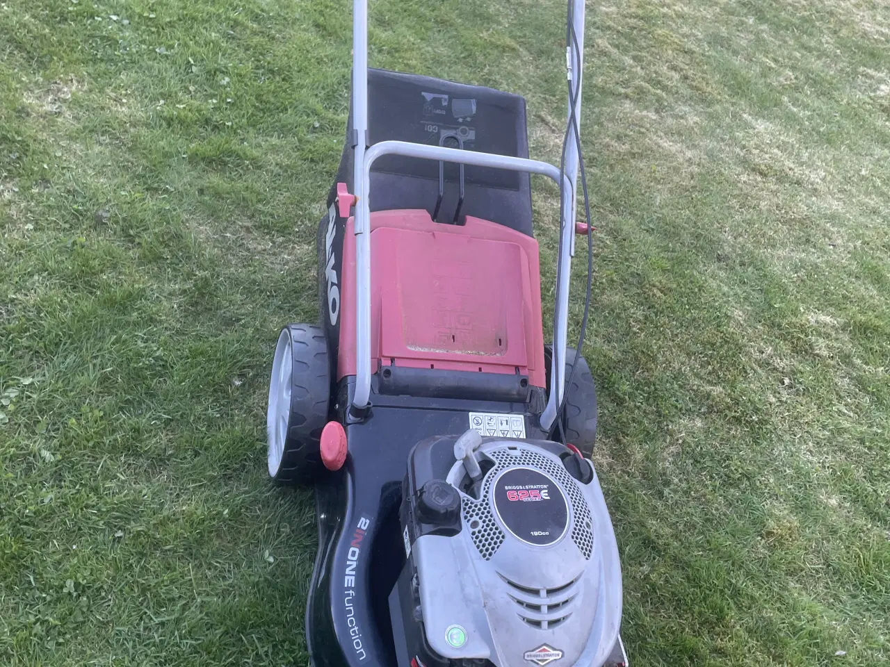 Billede 3 -  plæneklipper, virkelig som ny. Briggs & Stratton 