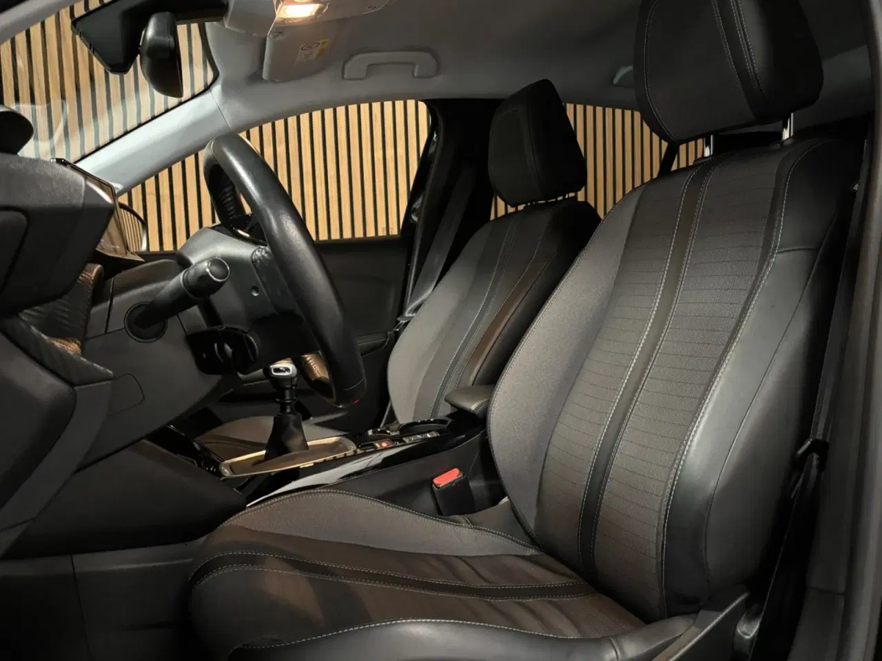 Billede 6 - Peugeot 208 1,2 PureTech 100 Allure