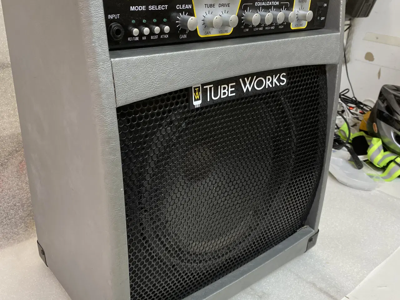 Billede 2 - 	Tube Works VA65 – kraftig 65W guitarcombo 