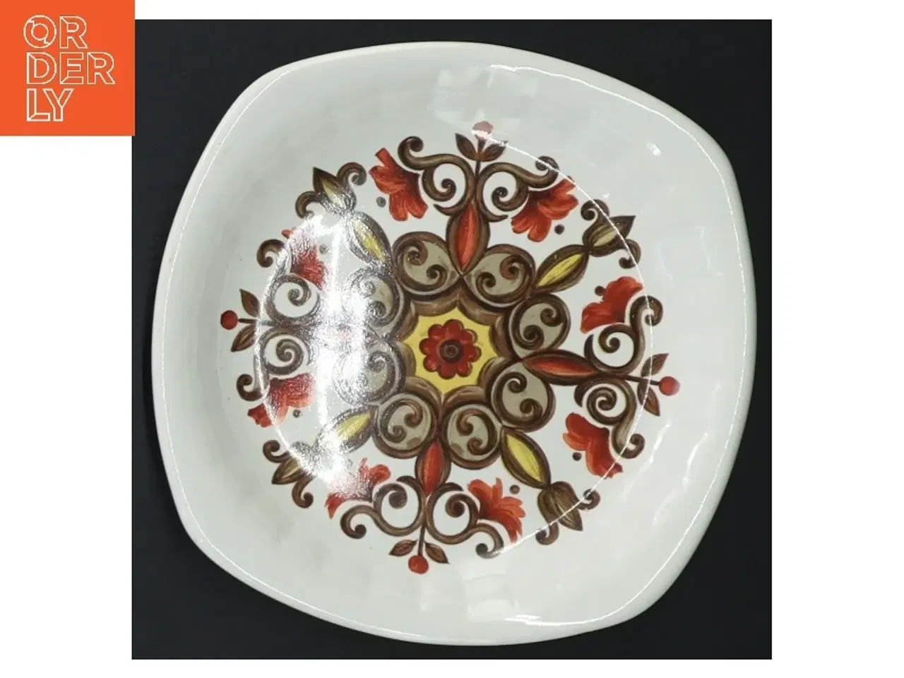 Billede 1 - Keramisk lille tallerken med mønster fra Palissy (str. 12,5 cm)