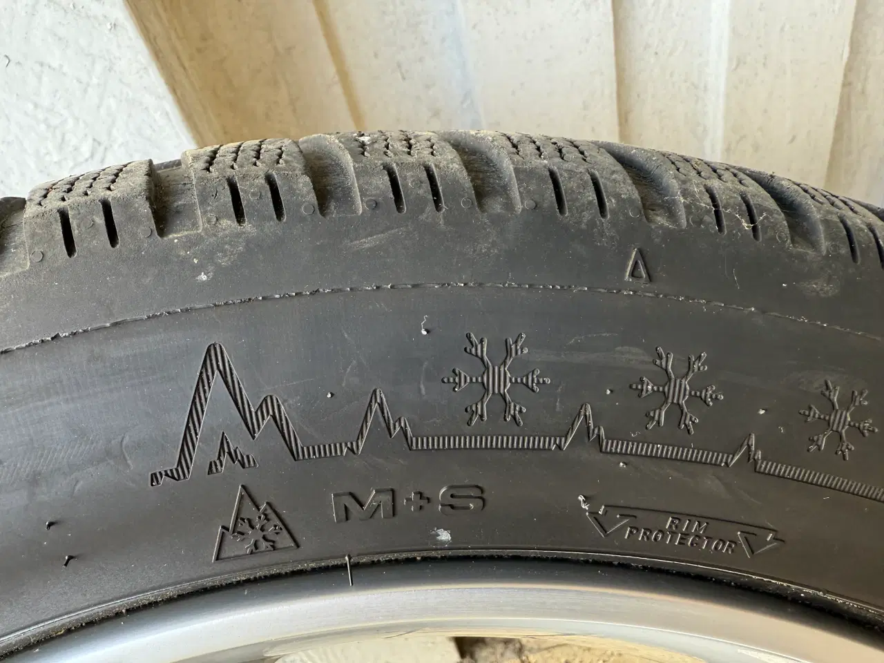 Billede 10 - Originale VW vinter alufælge model Avus 17 tommer