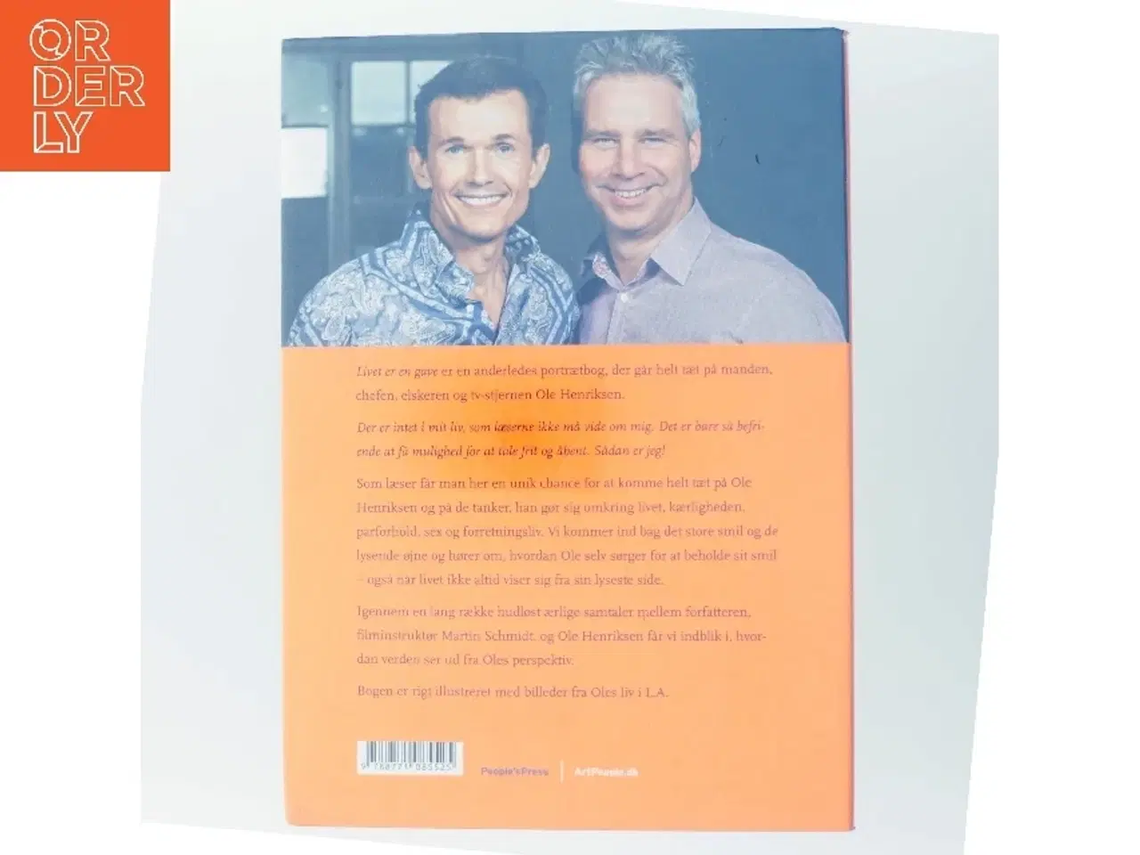 Billede 3 - Livet er en gave : mit møde med Ole Henriksen af Martin Schmidt (Bog)