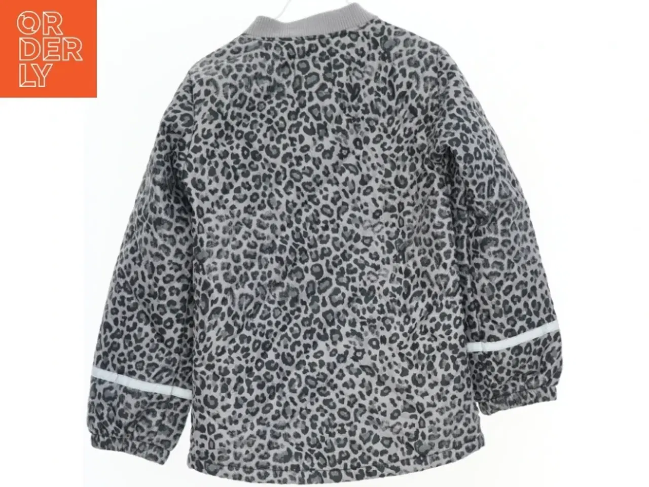 Billede 2 - Børnejakke med leopard mønster fra Base Camp (str. 134)