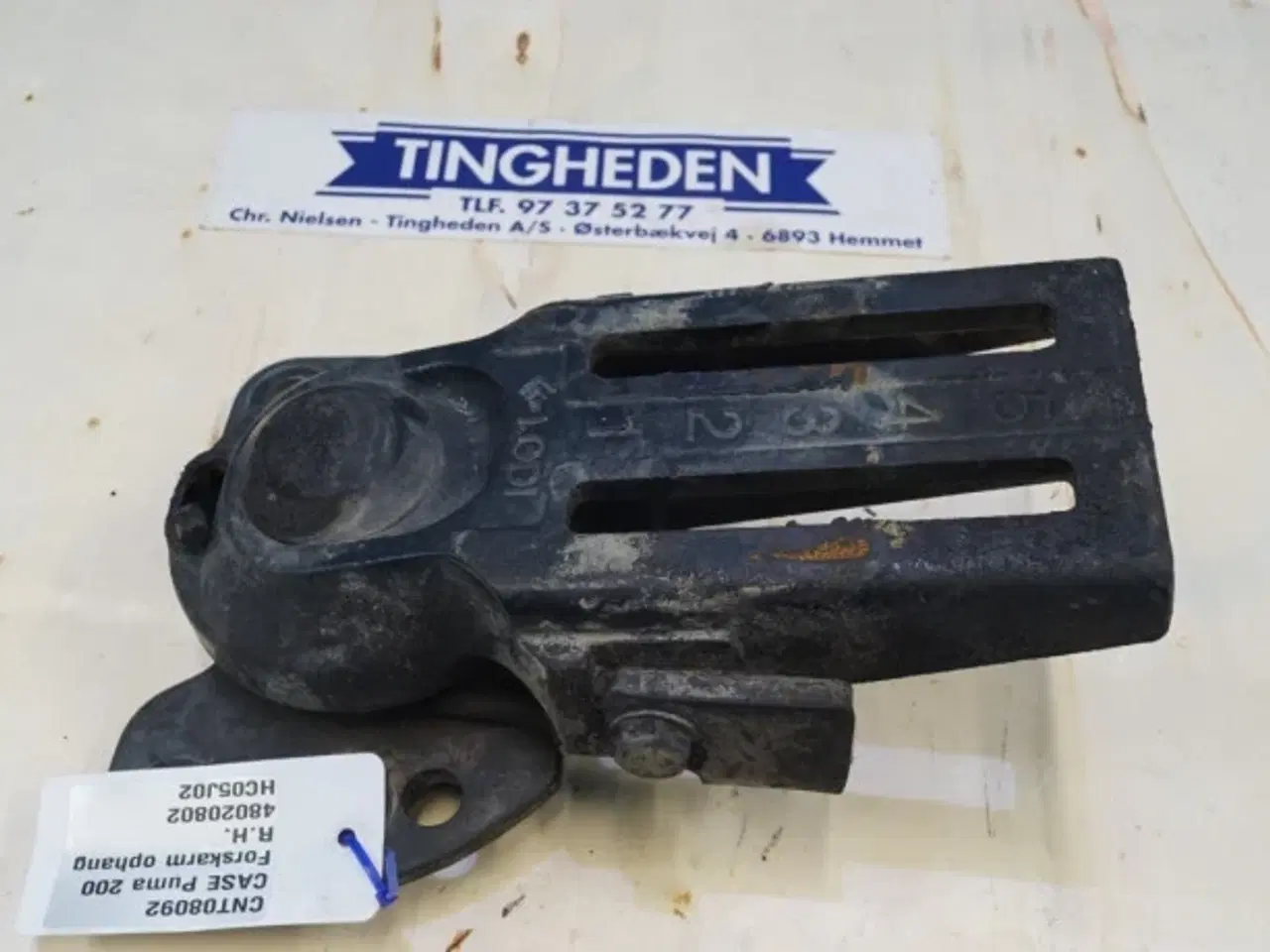 Billede 9 - Case Puma 200 CVX Skærm holder 48020802