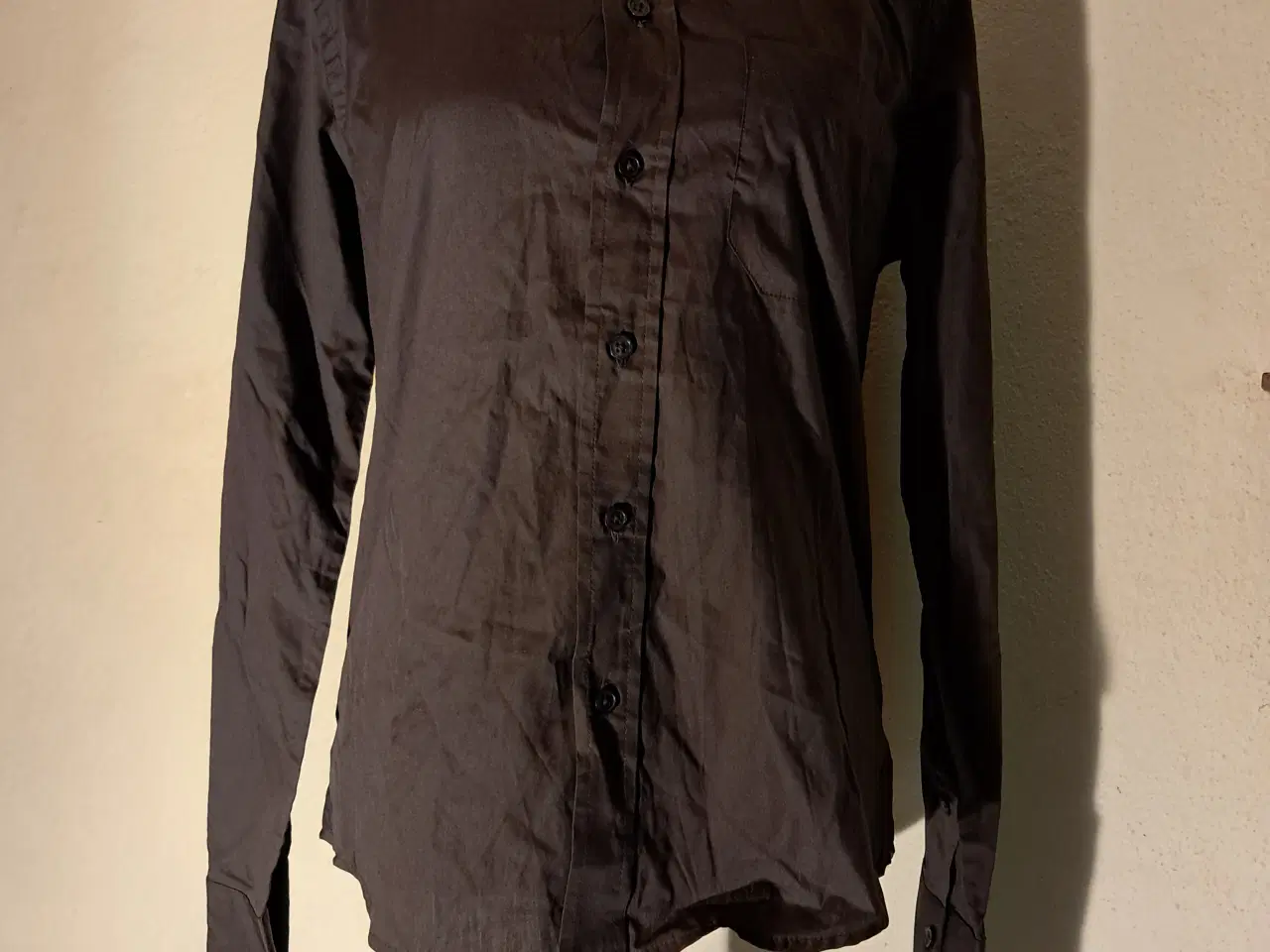 Billede 1 - Logo str. S skjorte