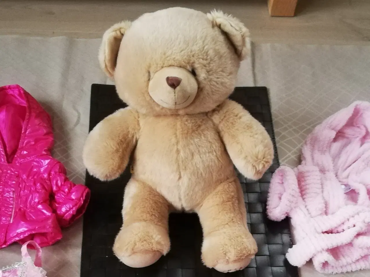 Billede 2 - Build-a-Bear bamse inkl. Build-a-Bear tøj