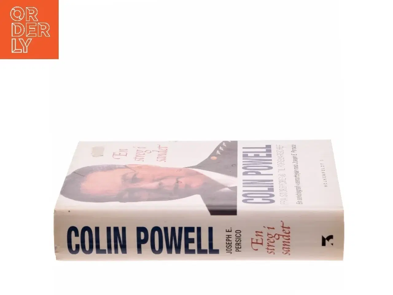 Billede 2 - En streg i sandet : fra storbydreng til forsvarschef : en selvbiografi (Bog)