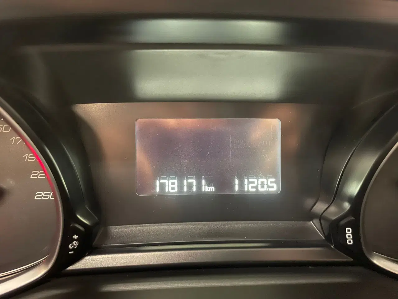 Billede 12 - Peugeot 308 1.2 PureTech – 2015 – 1 ejer