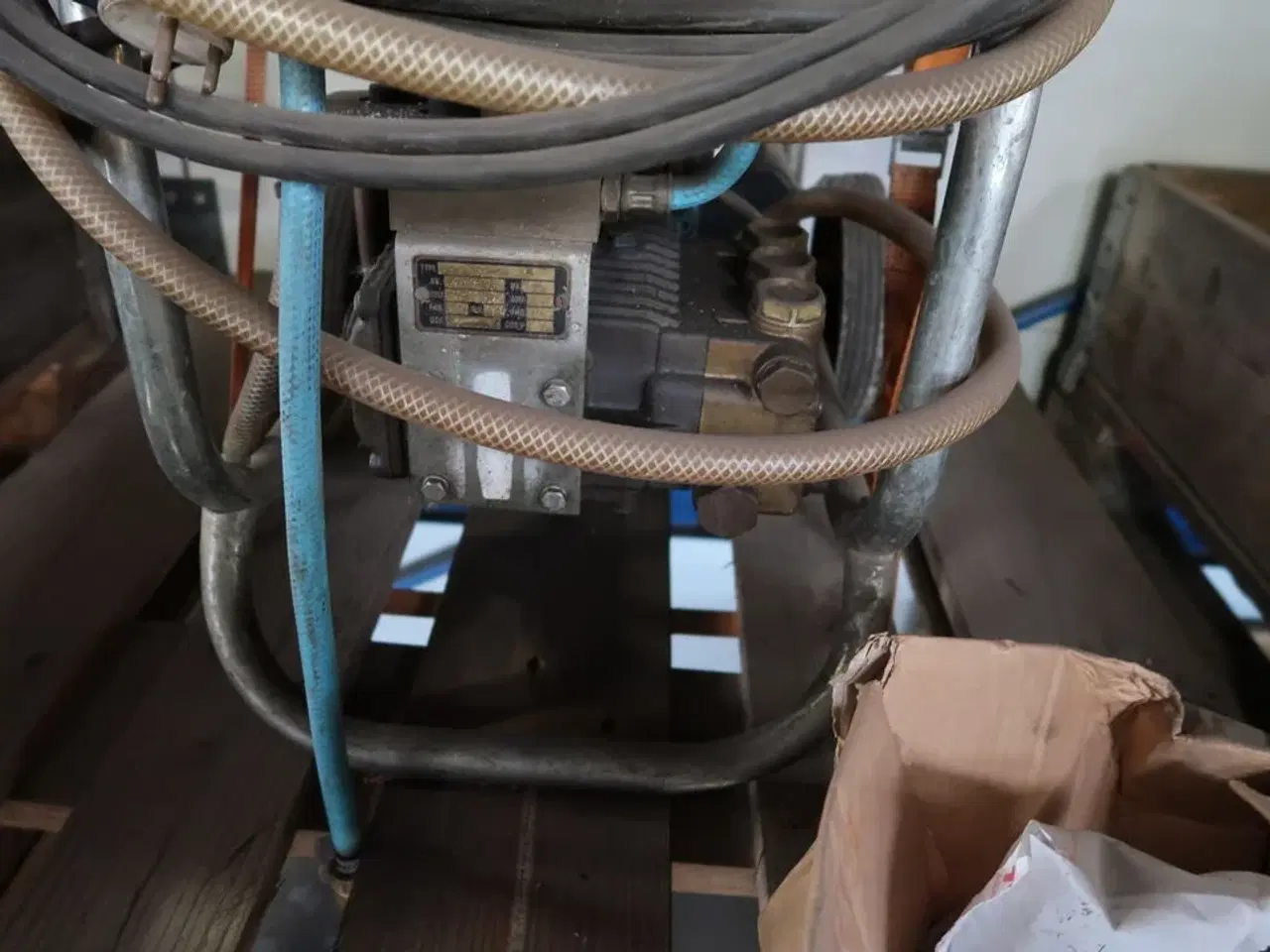 Billede 4 - Palle med værktøj