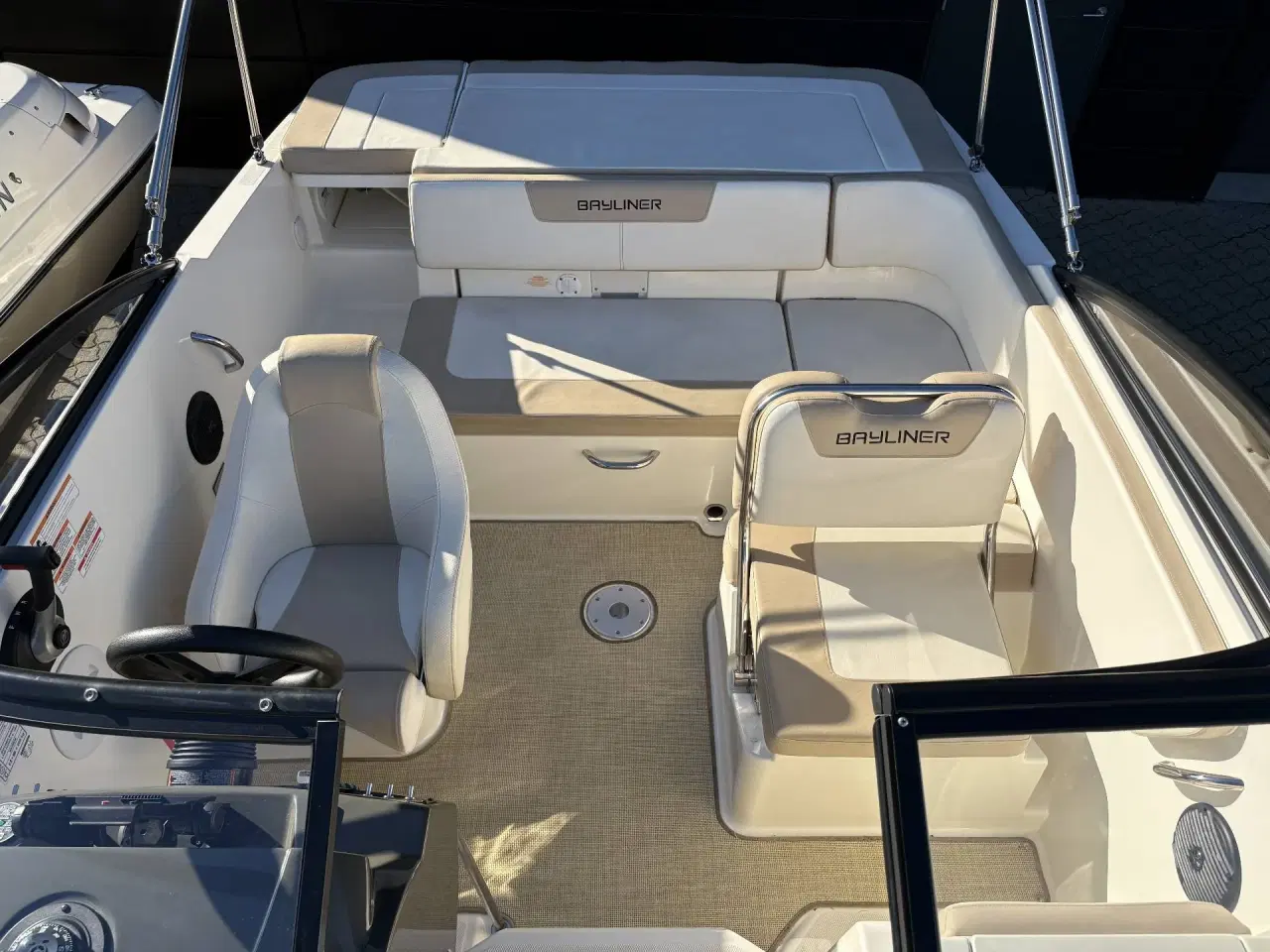 Billede 10 - Bayliner VR5 - Mercruiser 4.5L 200 HK