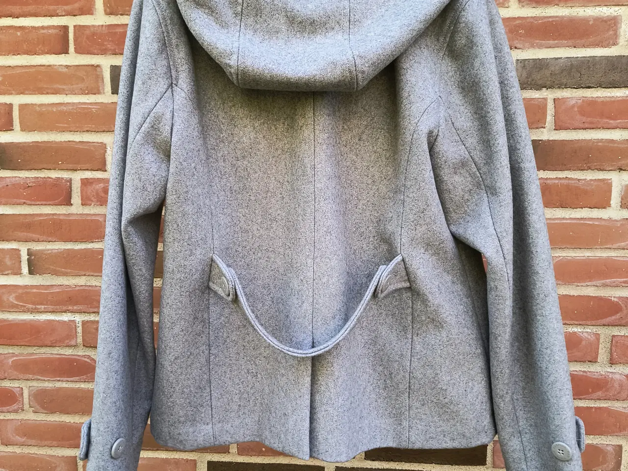 Billede 10 - Damefrakke (kort, 70% uld)