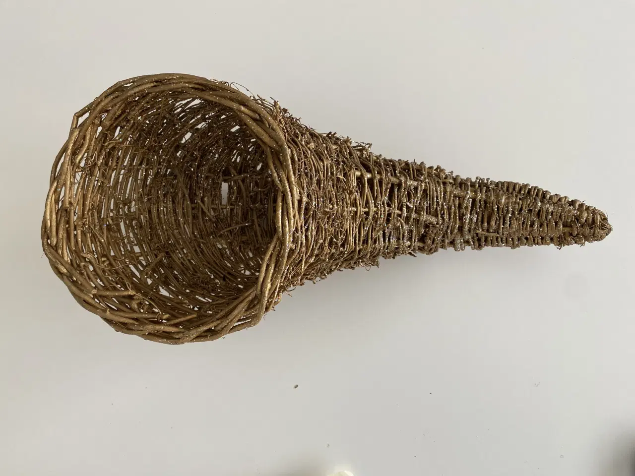 Billede 1 - Overflødigshorn i kurv