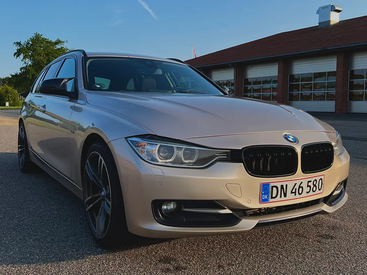 Billede 2 - BMW 318d - Sport Line - Touring 2.0 5d 2014 - Aut.