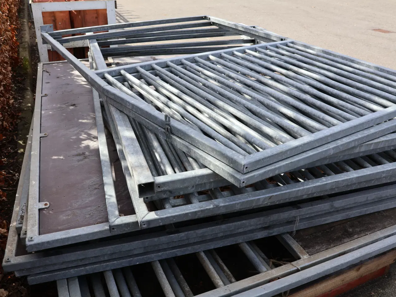 Billede 7 -  16 Stk Galvaniserede sider til hestebokse