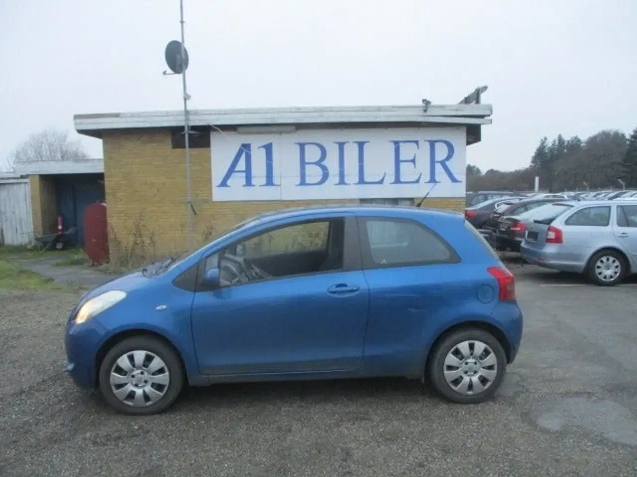 Billede 1 - Toyota Yaris 1,0 Luna