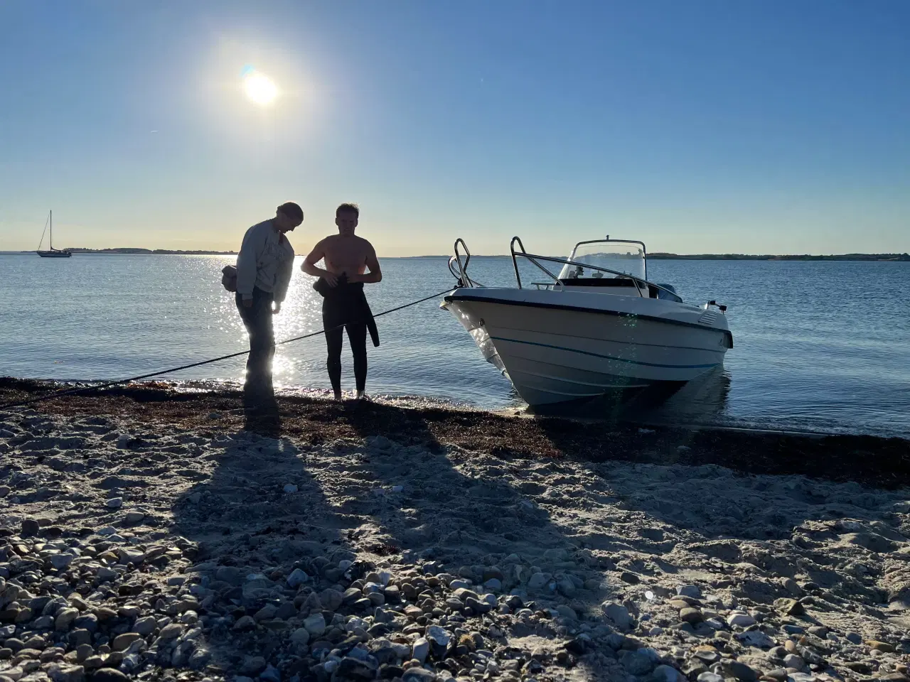 Billede 12 - Veludstyret motorbåd, Honda 80 HK 2018