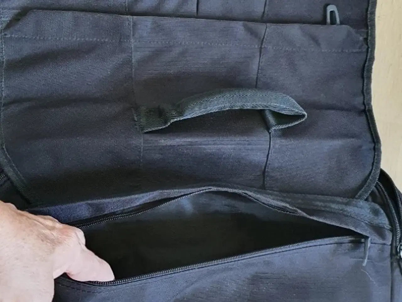 Billede 5 - Computertaske 	