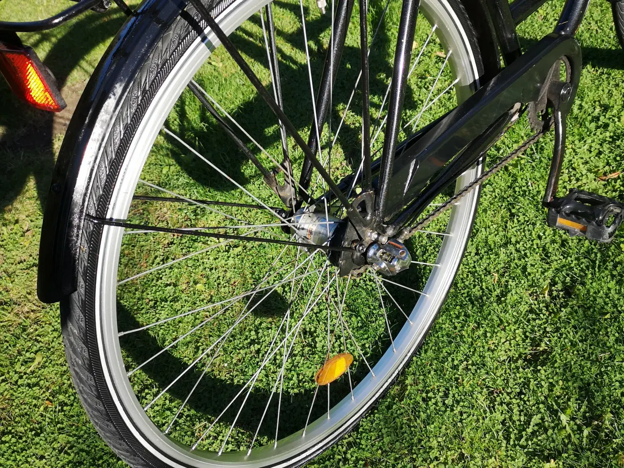 Billede 12 - Classic Nostalgie 28"  55 cm høj Ny dæk.