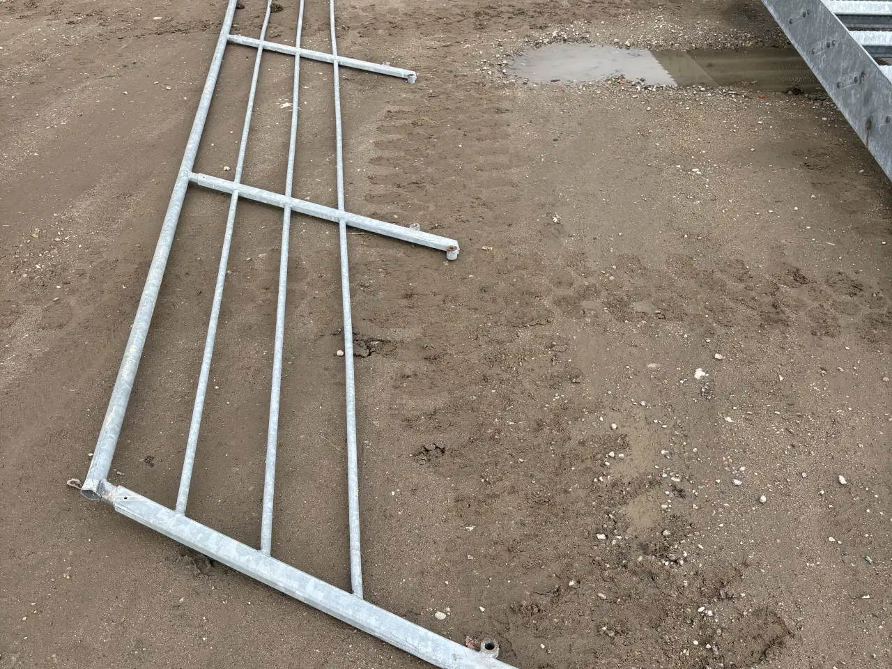 Billede 4 - Galvaniseret trappe inkl repos 