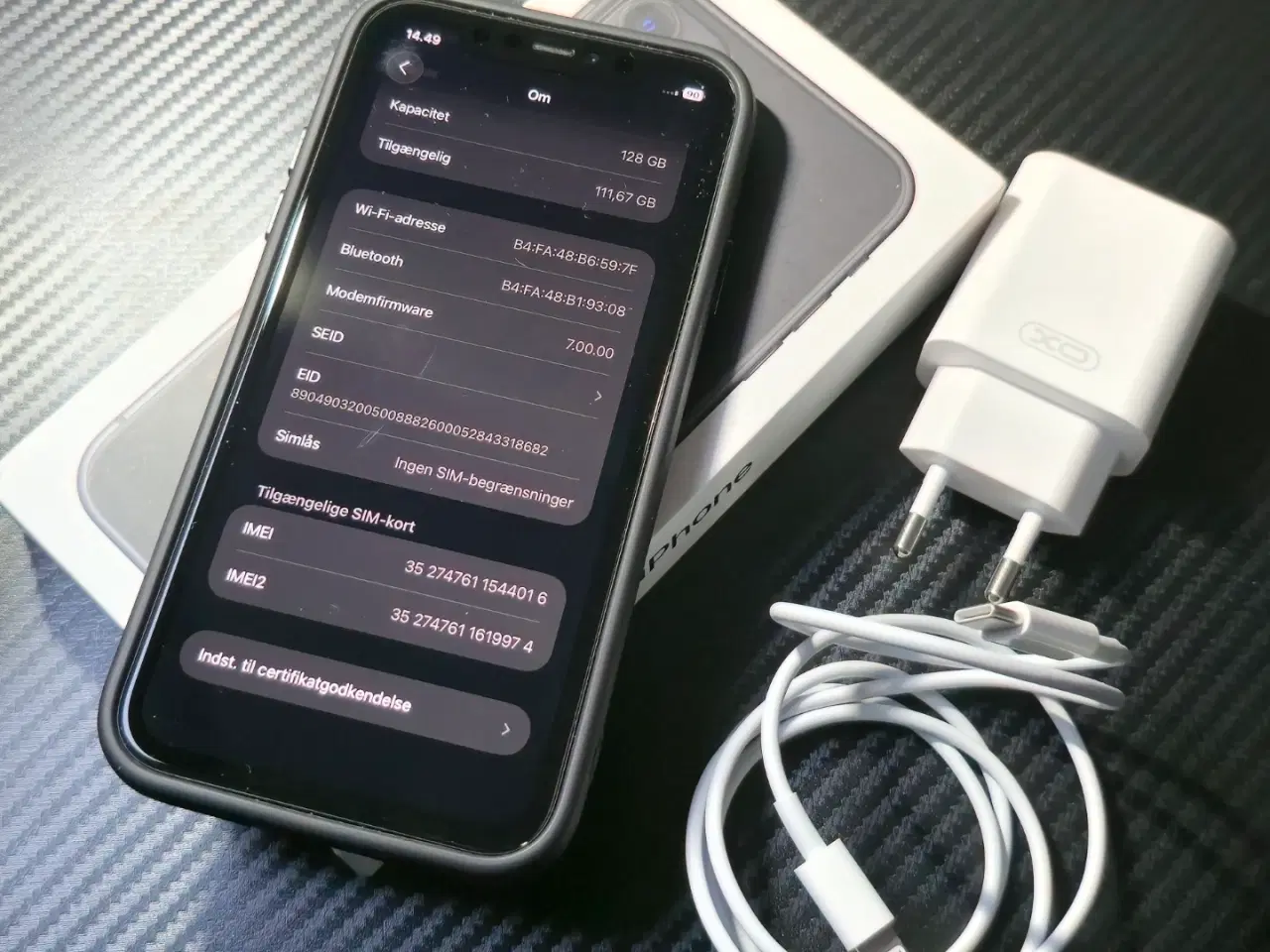 Billede 2 - iPhone 11 128 GB – sort – flot stand – fuldt tilbe