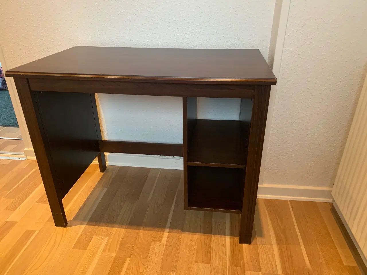 Billede 7 - Dejligt skrivebord 